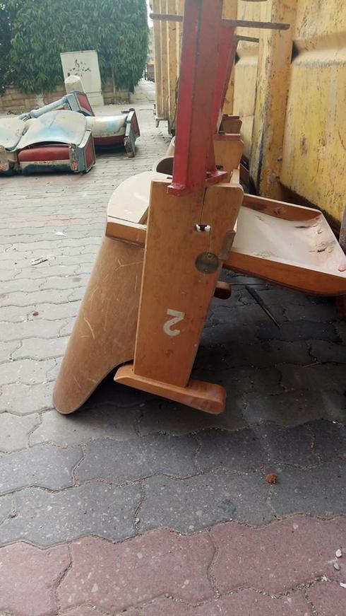 הצגה אחרונה קולנוע דוד פורק תושבים לקחו כסאות למזכרת