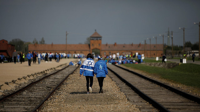 Jóvenes judíos en la Marcha por la Vida, en Auschwitz. 