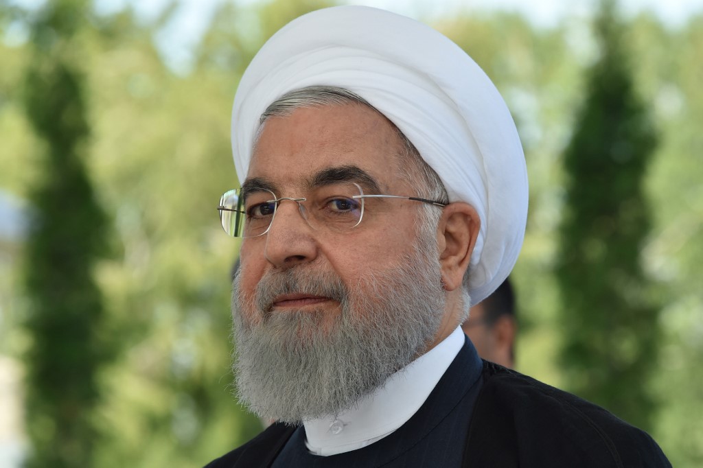 El presidente de Irán Hassan Rouhani continúa presionando. 