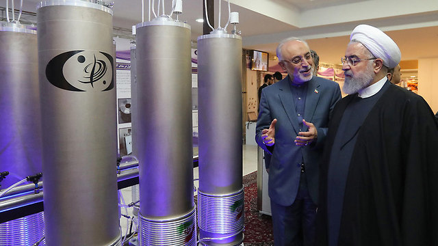 Rouhani, durante una visita a una instalación nuclear iraní. 