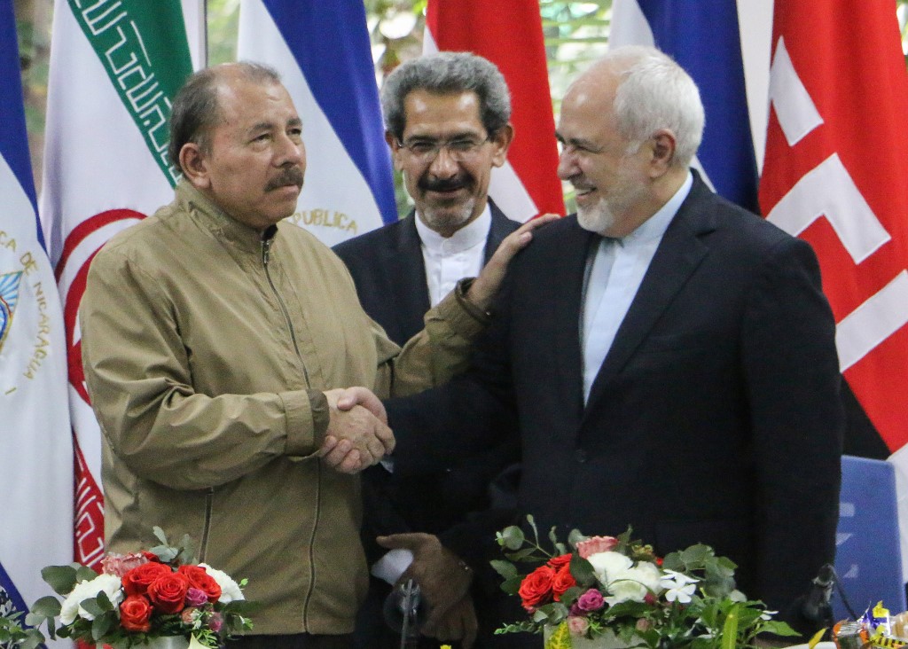 Daniel Ortega y el ministro de Relaciones Exteriores iraní, Mohammad Javad Zarif. 