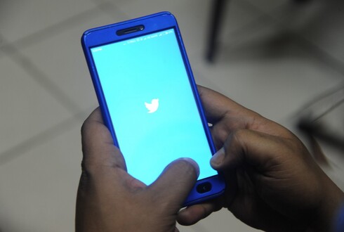 Miles de internautas japoneses expresaron su repudio en Twitter a la publicación de la Embajada de China en Japón. (AFP) twitter