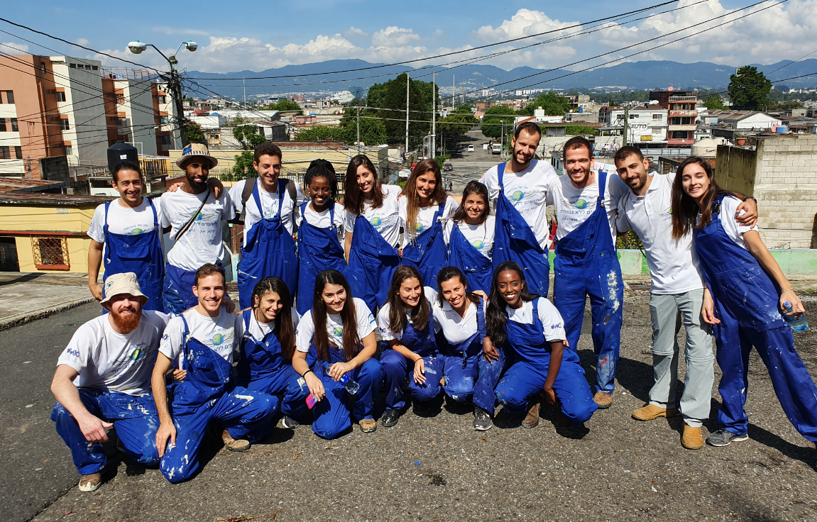 Voluntarios israelíes en Guatemala 
