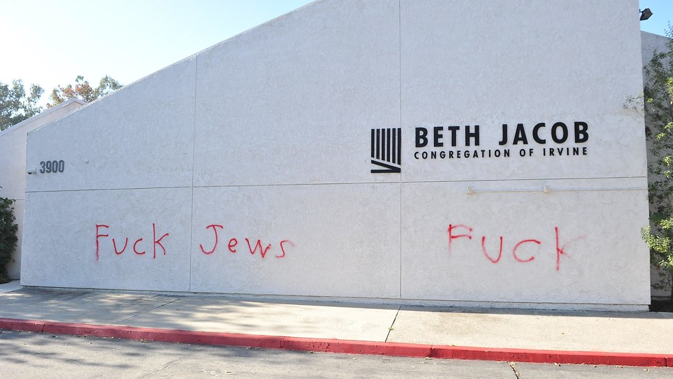 Pintada antisemita en una sinagoga de California