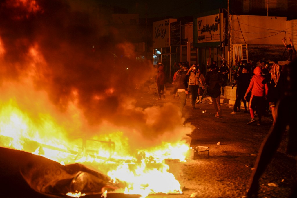 Fuego en el consulado iraní en Najaf