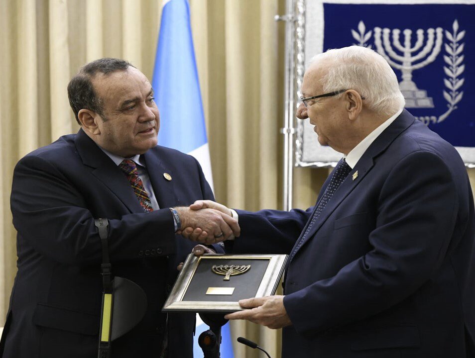 Dr. Alejandro Giammattei junto al presidente Reuven Rivlin