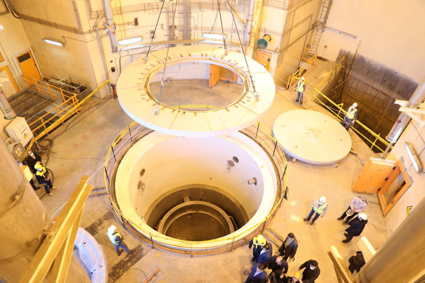 "El programa nuclear se desarrollará únicamente en base a las necesidades técnicas del país". 
