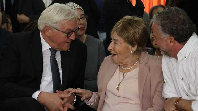 El presidente alemán, Frank-Walter Steinmeier, se reunió ayer con sobrevivientes de la Shoá en Jerusalem 