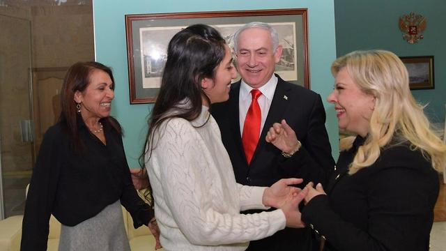 Netanyahu y Naama Issachar se unieron en un emocionante abrazo tras la liberación de la joven
