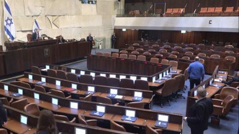 El plano de la Knesset vacía