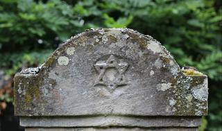Lápida judía