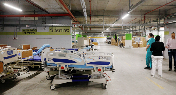Nuevas unidades de salud para pacientes con coronavirus en el Centro Médico Sheba en Israel. 