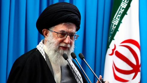 El Ayatolá Alí Jamenei se refirió al atentado como una “conspiración planeada de antemano”. 