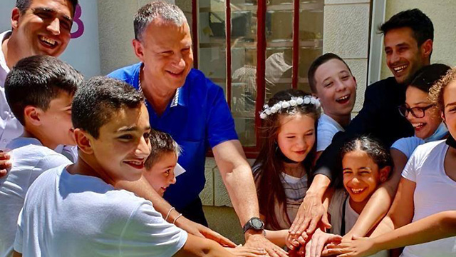 El complejo recibió durante la inauguración a niños y adolescentes de una escuela de Kiryat Shmona. 