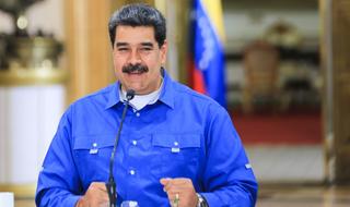 Maduro planea viajar a Irán para agradecer por el envío de gasolina a Venezuela.