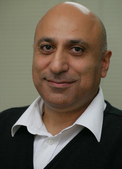 El profesor Yair Ein-Eli, decano de la Facultad de Ciencia e Ingeniería de Materiales del Technion. 