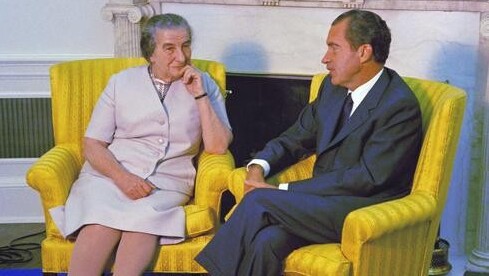 La primera ministra Golda Meir y el presidente estadounidense Richard Nixon en la Casa Blanca en 1969 