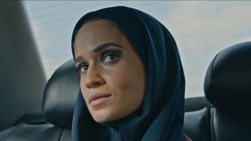 La actriz Niv Sultan en la serie 'Teherán'.
