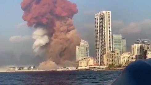 Explosión en el puerto de Beirut. 