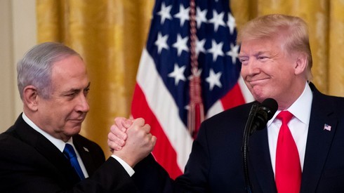 El primer ministro Benjamin Netanyahu y el presidente Donald Trump durante el anuncio del plan de paz. 