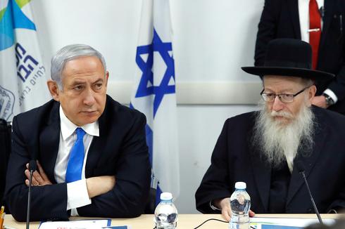 El primer ministro, durante la reunión que mantuvo con líderes ortodoxos. 