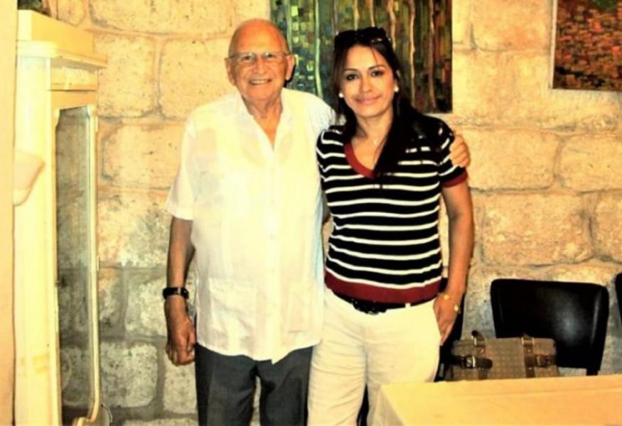Adis Urieta Vega con el Sr. Steinberg