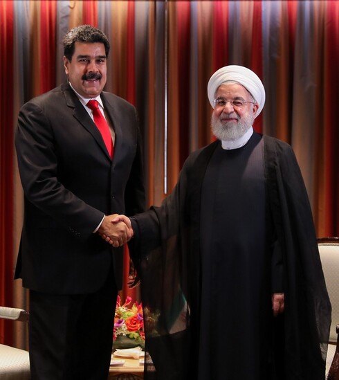 El presidente venezolano, Nicolás Maduro, y su homólogo iraní, Hassan Rouhani, durante una reunión en 2018. (AFP) El presidente venezolano, Nicolás Maduro, y su homólogo iraní, Hassan Rouhani, durante una reunión en 2018.