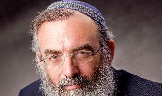 Rabino David Stav. 