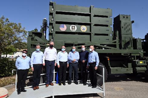 Ceremonia de entrega del sistema de defensa antiaérea 'Cúpula de Hierro' a Estados Unidos.