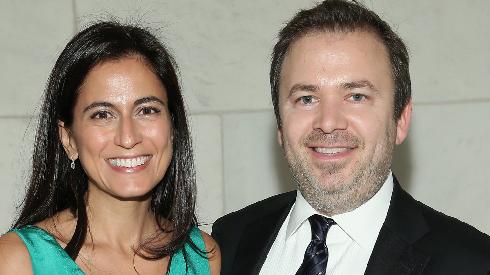Tali Farhadian Weinstein y su esposo Boaz Weinstein.