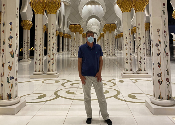 Michael Eisenberg durante su reciente visita a Abu Dhabi. 