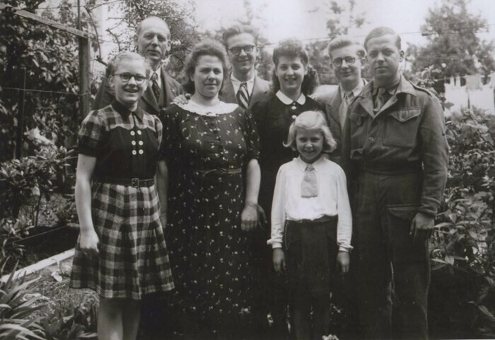 La familia a mediados de los años 40'.