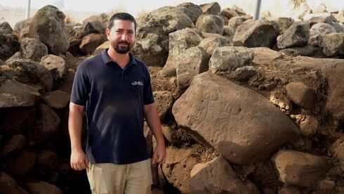 Barak Tzni, director de la excavación. (Autoridad de Antigüedades de IsraelAutoridad de Antigüedades de Israel) Barak Tzni, director de la excavación.