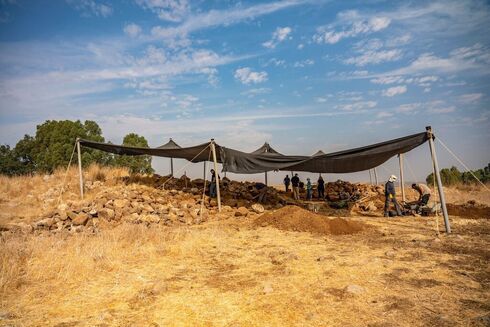 Campamento de excavación. 