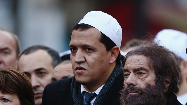 El apoyo del imán a las políticas de Macron contra el islam radican generaron reacciones de odio por parte de muchos musulmanes franceses. 
