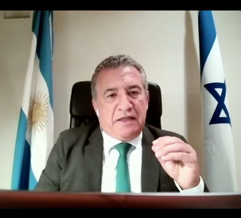 Sergio Urribarri, embajador argentino en Israel, participó del acto vía Zoom. 