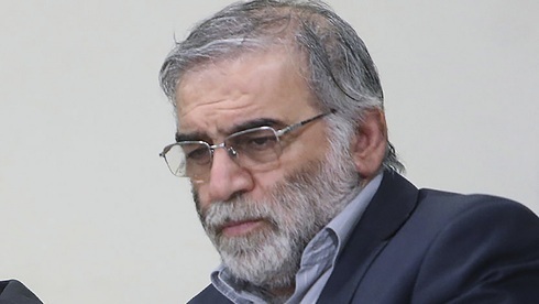 Mohsen Fakhrizadey, ou principal cientista nuclear do Irã que foi morto no mês passado em um ataque atribuído a Mossad. (AP) submarino israelense