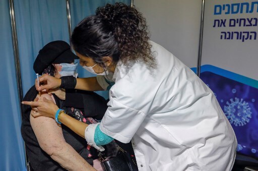 Más de 2.120.000 de israelíes ya recibieron la vacuna. 