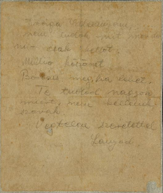Última nota de Hannah Szenes a su madre hallada en su vestido después de su ejecución en 1944. 