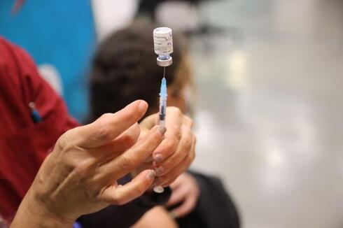 Datos sobre la efectividad de la vacuna en Israel, el país del mundo con mayor porcentaje de su población vacunada. 