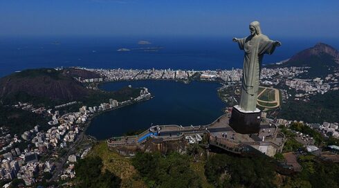 Vista aérea del Cristo Redentor en Río de Janeiro. 