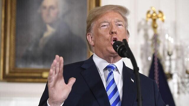 El entonces presidente de Estados Unidos, Donald Trump, anuncia su retirada del acuerdo nuclear con Irán en mayo de 2018. (AFP) El entonces presidente de Estados Unidos, Donald Trump, anuncia su retirada del acuerdo nuclear con Irán en mayo de 2018.