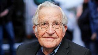Noam Chomsky, lingüista y activista político estadounidense es uno de los firmantes de la carta. 