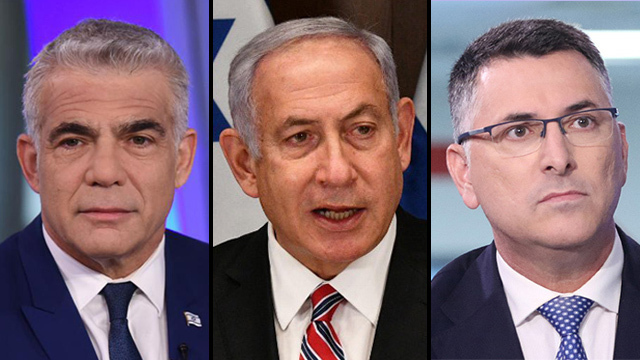 Netanyahu en el centro, y sus dos principales opositores: Yair Lapid (Yesh Atid) y Gideon Saar (Tikvá Jadashá). 