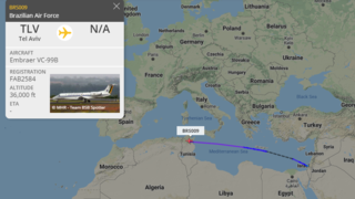 Los datos de seguimiento muestran el vuelo de Israel a Argelia.