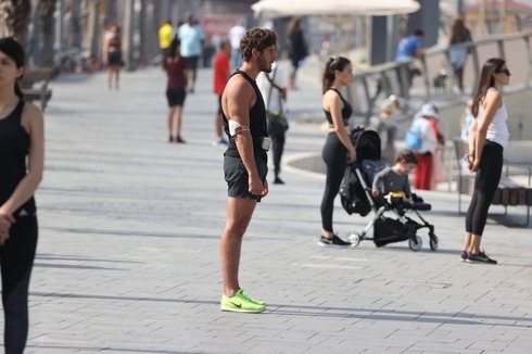 Dos minutos de silencio en Tel Aviv. 