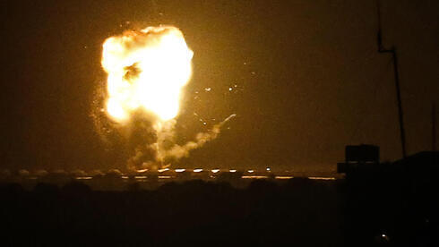 El Ejército de Israel ataca objetivos de Hamás en Gaza el sábado en respuesta al lanzamiento de cohetes. 