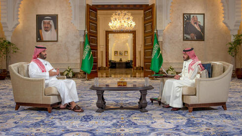 La entrevista en la que el príncipe heredero de Arabia Saudita se mostró cercano a Irán. (Reuters) Entrevista al príncipe heredero de Arabia Saudita, Mohammad Bin Salman.