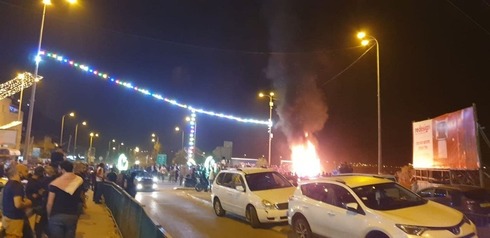 Protesta y fuego en una de las protestas árabes en Israel. 