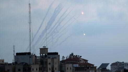 Cohetes lanzados desde Gaza hacia comunidades israelíes el martes. 